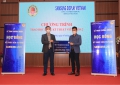 Công ty TNHH Samsung Display Việt Nam trao học bổng kỹ thuật viên Samsung cho sinh viên Nhà trường