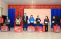 Trường Cao đẳng Cơ điện và Xây dựng Bắc Ninh tặng quà cho các hộ gia đình nghèo, có hoàn cảnh  khó khăn nhân dịp Tết nguyên đán Tân Sửu 2021